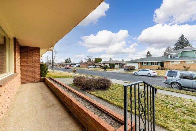 5914 N Fleming St, Spokane, WA 99205