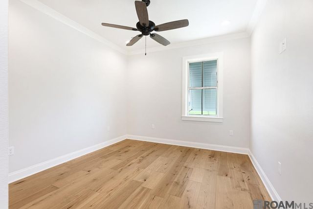 2913 Saint Michael Ave, Gonzales, LA 70737