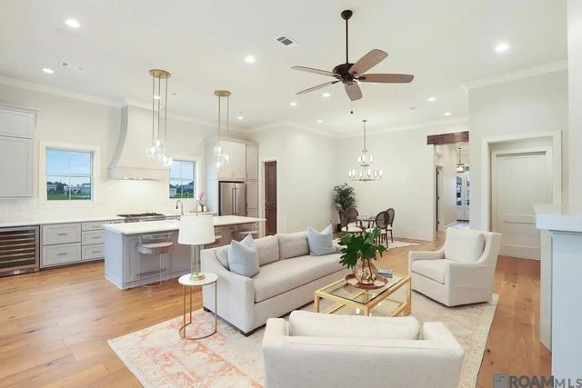 2913 Saint Michael Ave, Gonzales, LA 70737