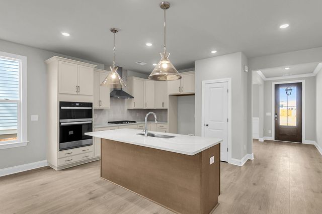 745 Maynard Lane, Summerville, SC 29486
