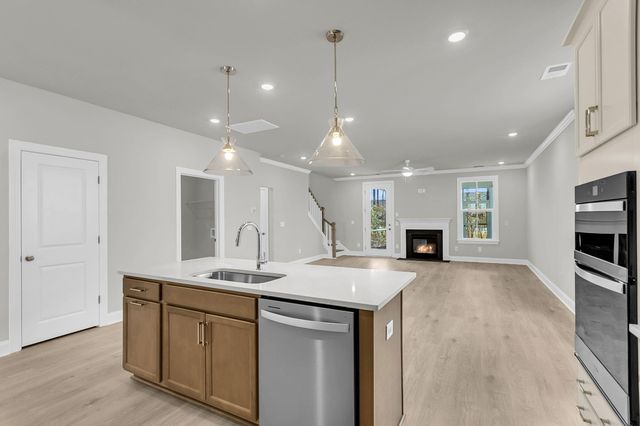 745 Maynard Lane, Summerville, SC 29486