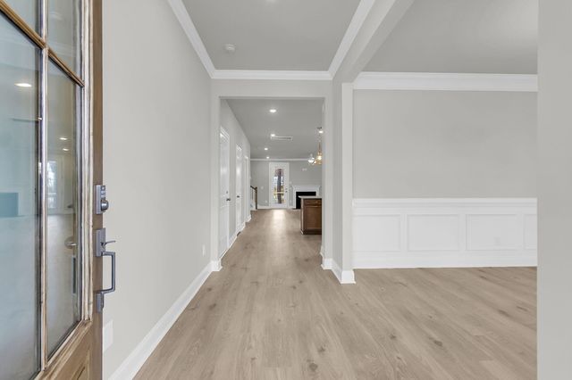745 Maynard Lane, Summerville, SC 29486