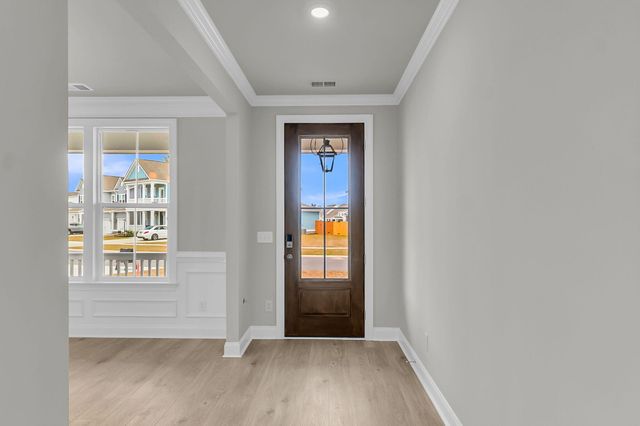 745 Maynard Lane, Summerville, SC 29486