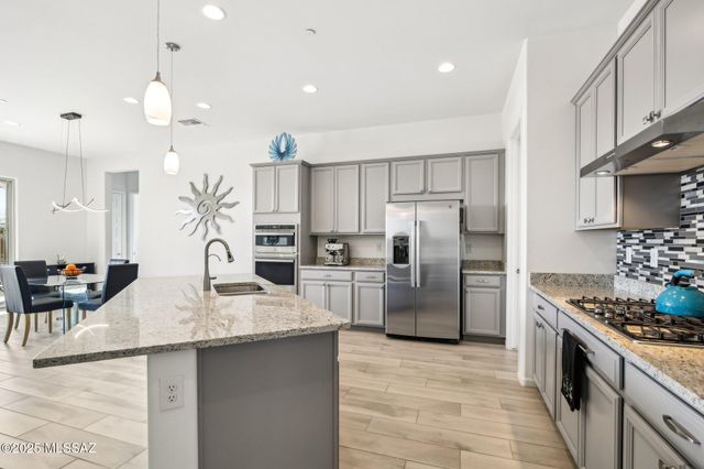 12766 E Prairie Aster Lane, Tucson, AZ 85747