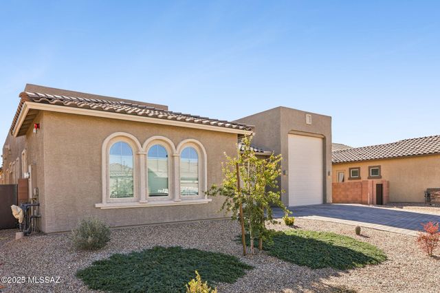 12766 E Prairie Aster Lane, Tucson, AZ 85747