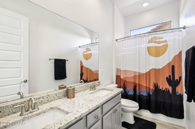 12766 E Prairie Aster Lane, Tucson, AZ 85747