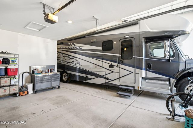 12766 E Prairie Aster Lane, Tucson, AZ 85747