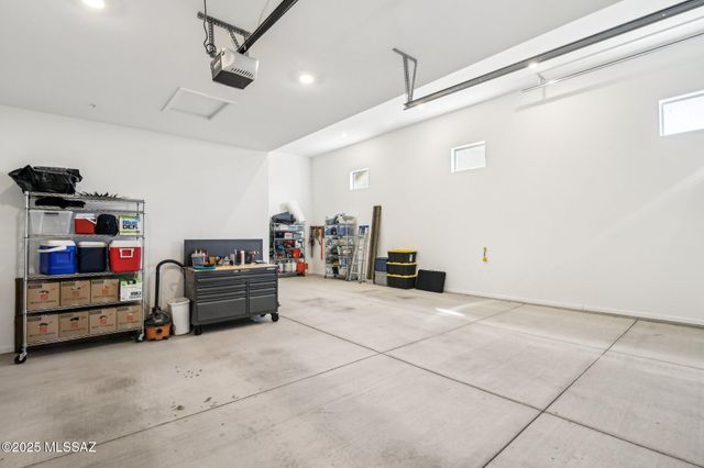 12766 E Prairie Aster Lane, Tucson, AZ 85747