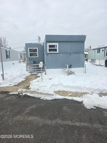 45 Locust Grove, Hazlet, NJ 07730