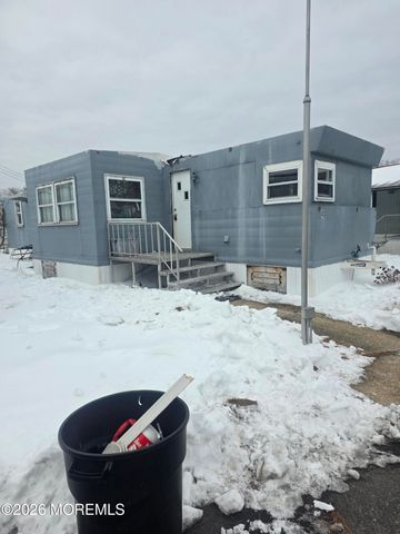 45 Locust Grove, Hazlet, NJ 07730