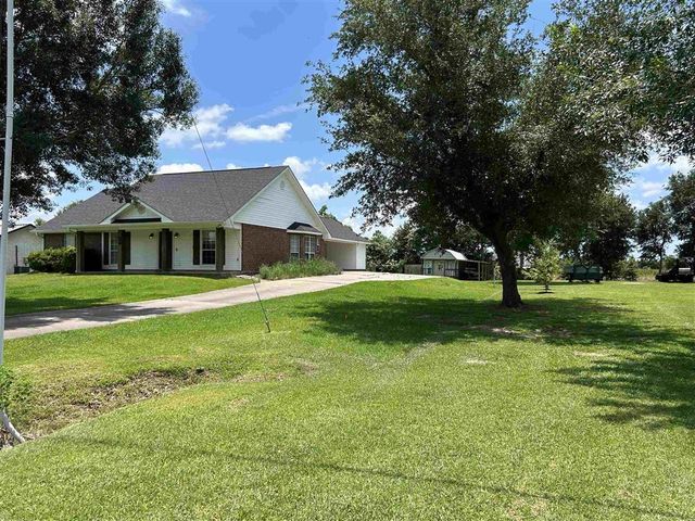 1141 Lake Land Street, Lake Charles, LA 70605