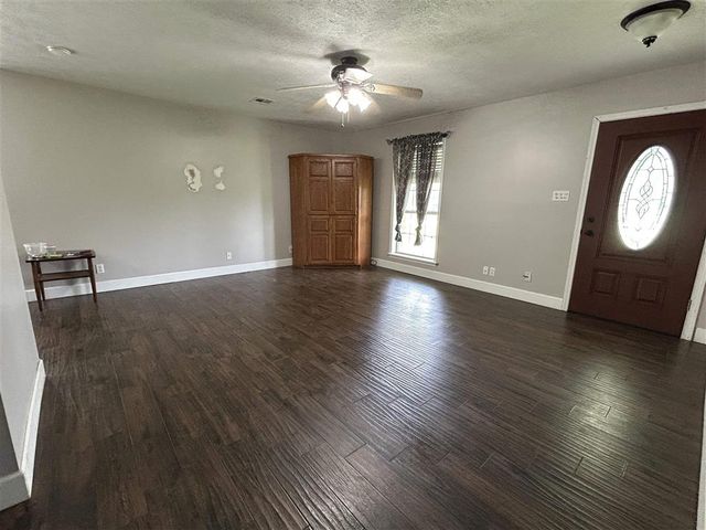 1141 Lake Land Street, Lake Charles, LA 70605