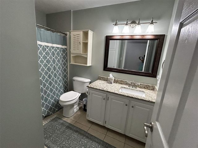 1141 Lake Land Street, Lake Charles, LA 70605