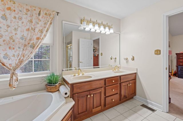 435 Live Oak Trail NE, Cleveland, TN 37323