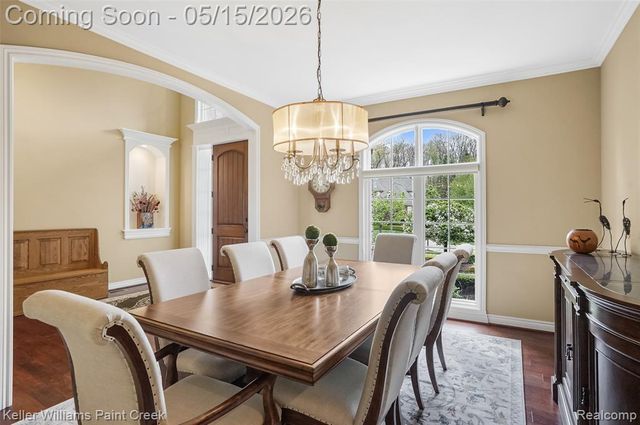 2757 Addison Circle, Rochester, MI 48306