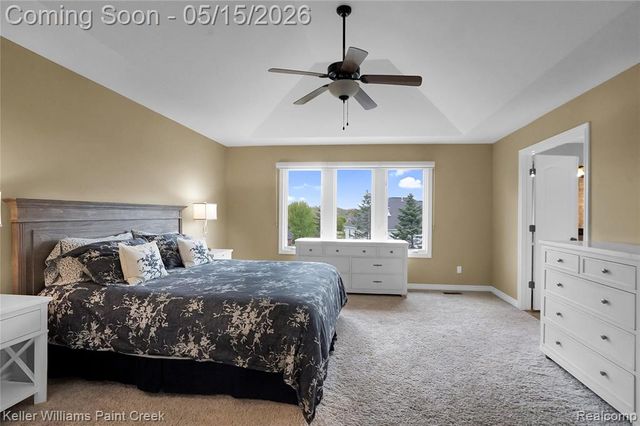 2757 Addison Circle, Rochester, MI 48306