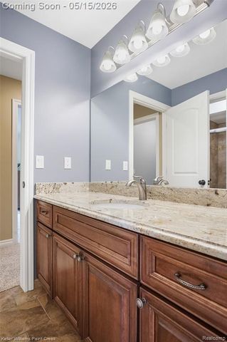 2757 Addison Circle, Rochester, MI 48306