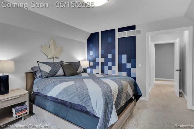2757 Addison Circle, Rochester, MI 48306