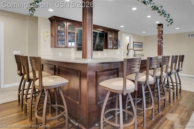 2757 Addison Circle, Rochester, MI 48306