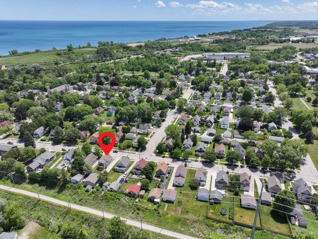 458 W Chestnut STREET, Port Washington, WI 53074