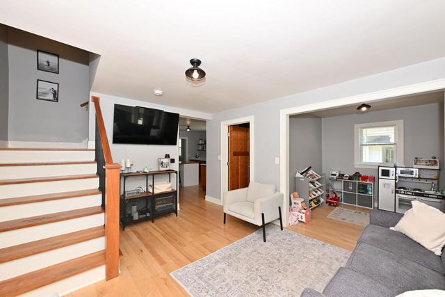458 W Chestnut STREET, Port Washington, WI 53074