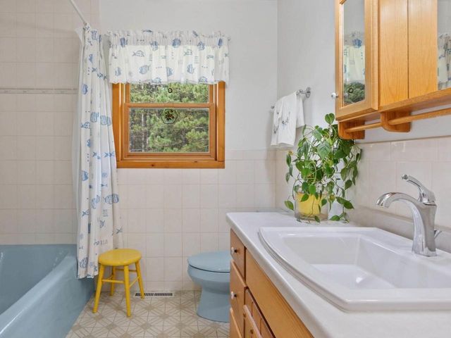 4111 Evergreen Avenue, Wisconsin Rapids, WI 54494