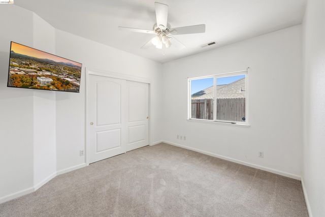 17800 Rolling Oaks Dr., Jamestown, CA 95327