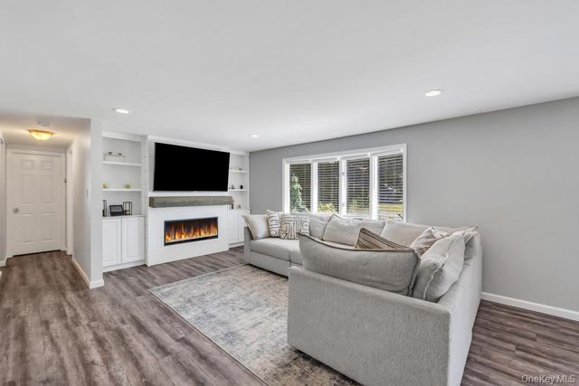 120 Smithtown Polk Boulevard, Centereach, NY 11720