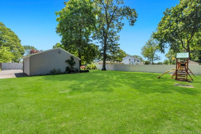 120 Smithtown Polk Boulevard, Centereach, NY 11720