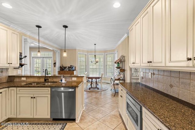 100 Grey Moss Court, Hampstead, NC 28443