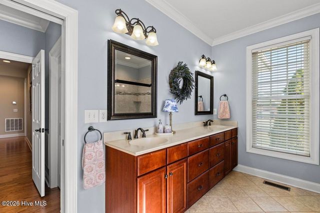 100 Grey Moss Court, Hampstead, NC 28443