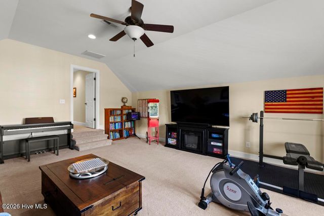 100 Grey Moss Court, Hampstead, NC 28443