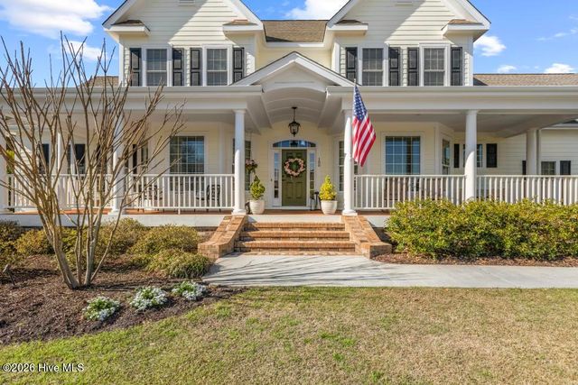 100 Grey Moss Court, Hampstead, NC 28443