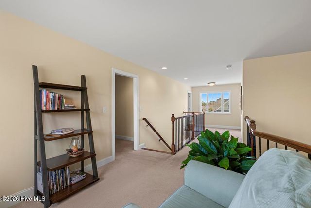 100 Grey Moss Court, Hampstead, NC 28443