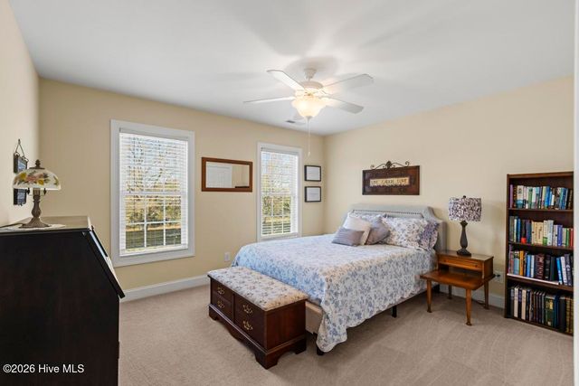 100 Grey Moss Court, Hampstead, NC 28443