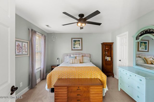 100 Grey Moss Court, Hampstead, NC 28443