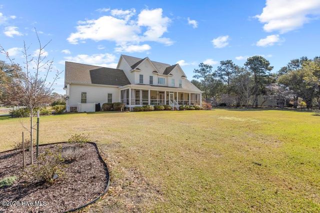 100 Grey Moss Court, Hampstead, NC 28443