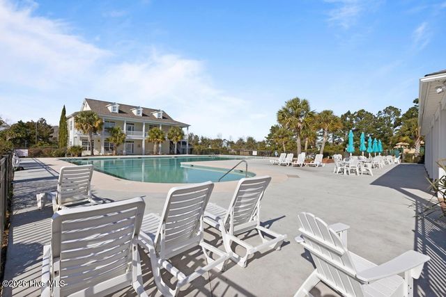 100 Grey Moss Court, Hampstead, NC 28443