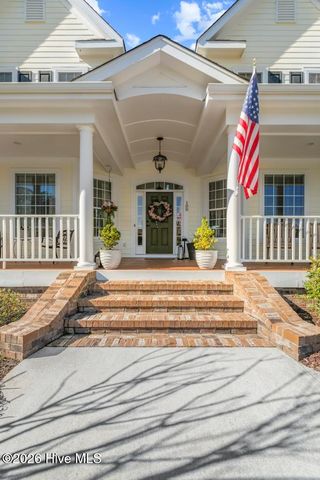 100 Grey Moss Court, Hampstead, NC 28443