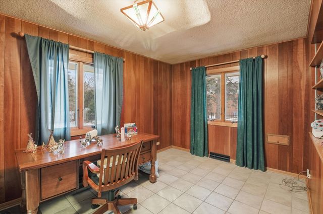 219 N Prospect Street, Roselle, IL 60172