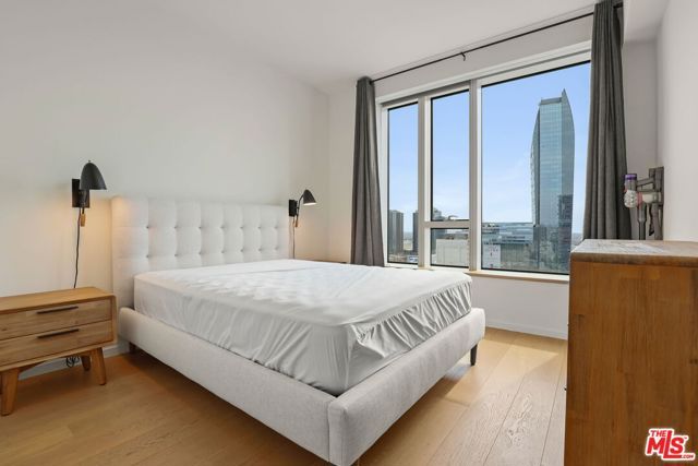 889 Francisco Street 2602, Los Angeles, CA 90017