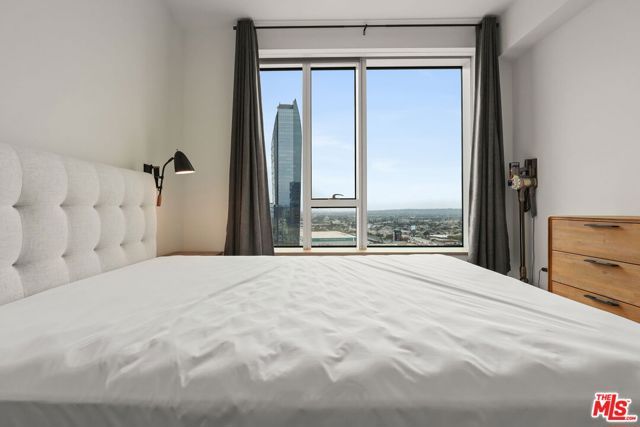 889 Francisco Street 2602, Los Angeles, CA 90017