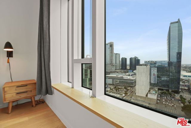 889 Francisco Street 2602, Los Angeles, CA 90017