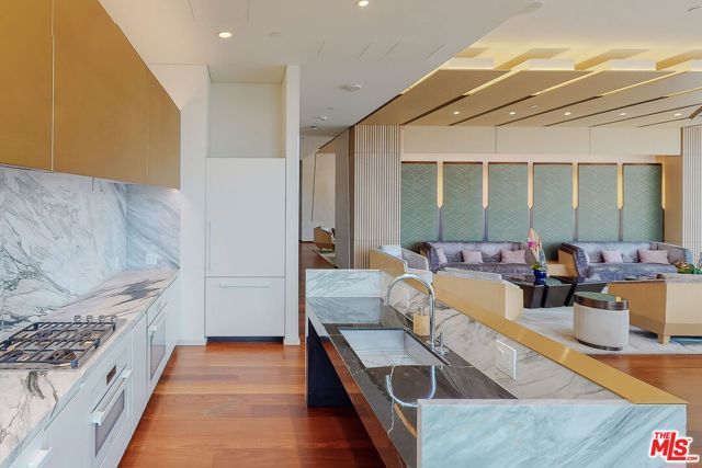 889 Francisco Street 2602, Los Angeles, CA 90017