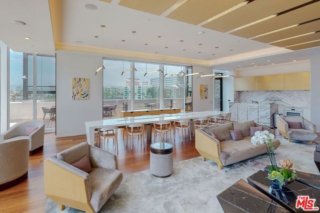 889 Francisco Street 2602, Los Angeles, CA 90017