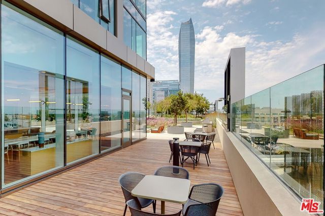 889 Francisco Street 2602, Los Angeles, CA 90017