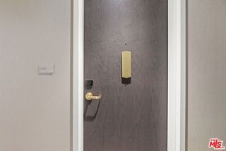 889 Francisco Street 2602, Los Angeles, CA 90017
