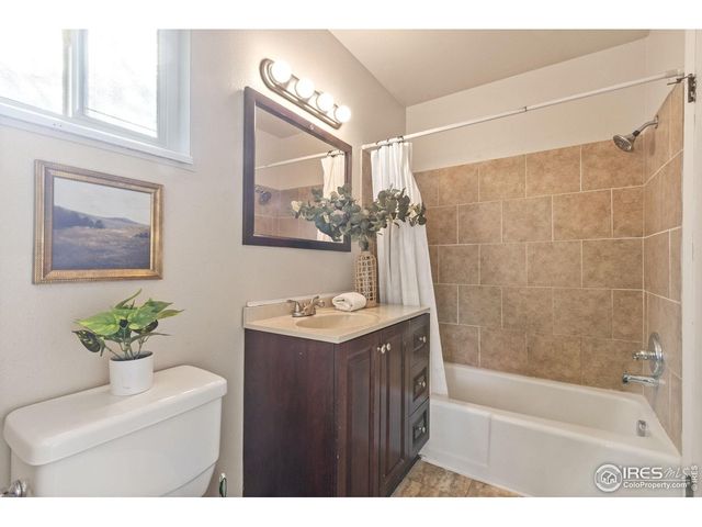 2600 Parklake Dr, Fort Collins, CO 80525