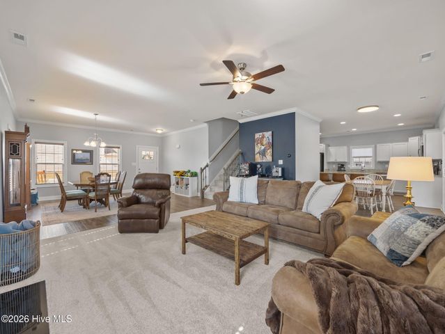 152 Oyster Landing Drive, Sneads Ferry, NC 28460