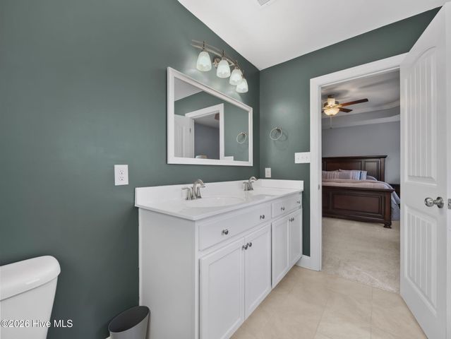 152 Oyster Landing Drive, Sneads Ferry, NC 28460